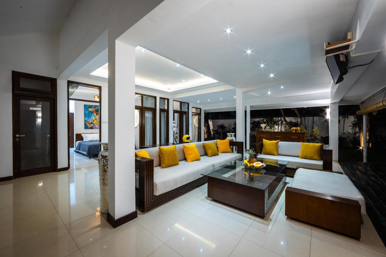 Villa Lucia By Semesta Villas เซมินยัค ภายนอก รูปภาพ